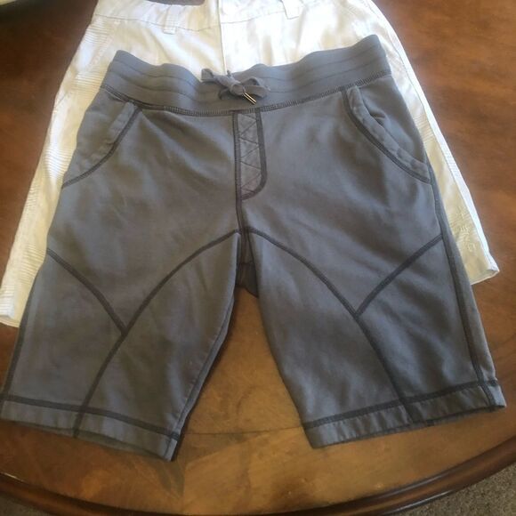 O'Neill Other - Converse & O’Neill Shorts Set of Two S/28